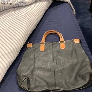 Ladies leather handbag